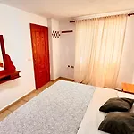 Апартаменты In The Center Of San Juan Beach! Плайя-де-Сан-Хуан