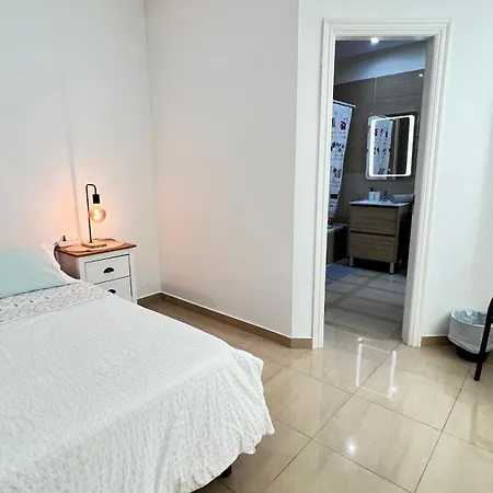 Apartment Alcamar, Penthouse For Rent With Beautiful Views In Playa De San Juan! Playa de San Juan (Tenerife)
